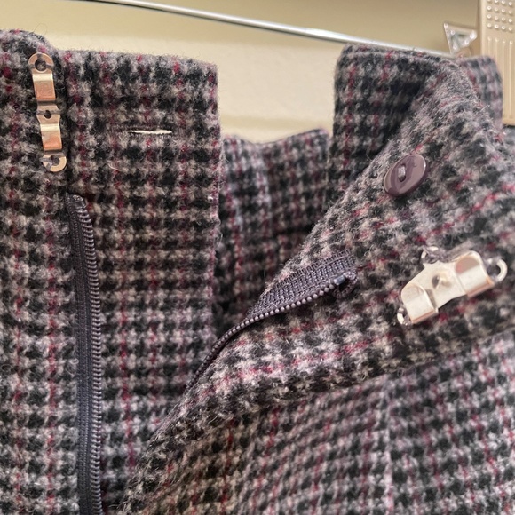 New Japanese Plaid and Pleated wool Skort, paper bag waist size 26, high waisted - Picture 2 of 11